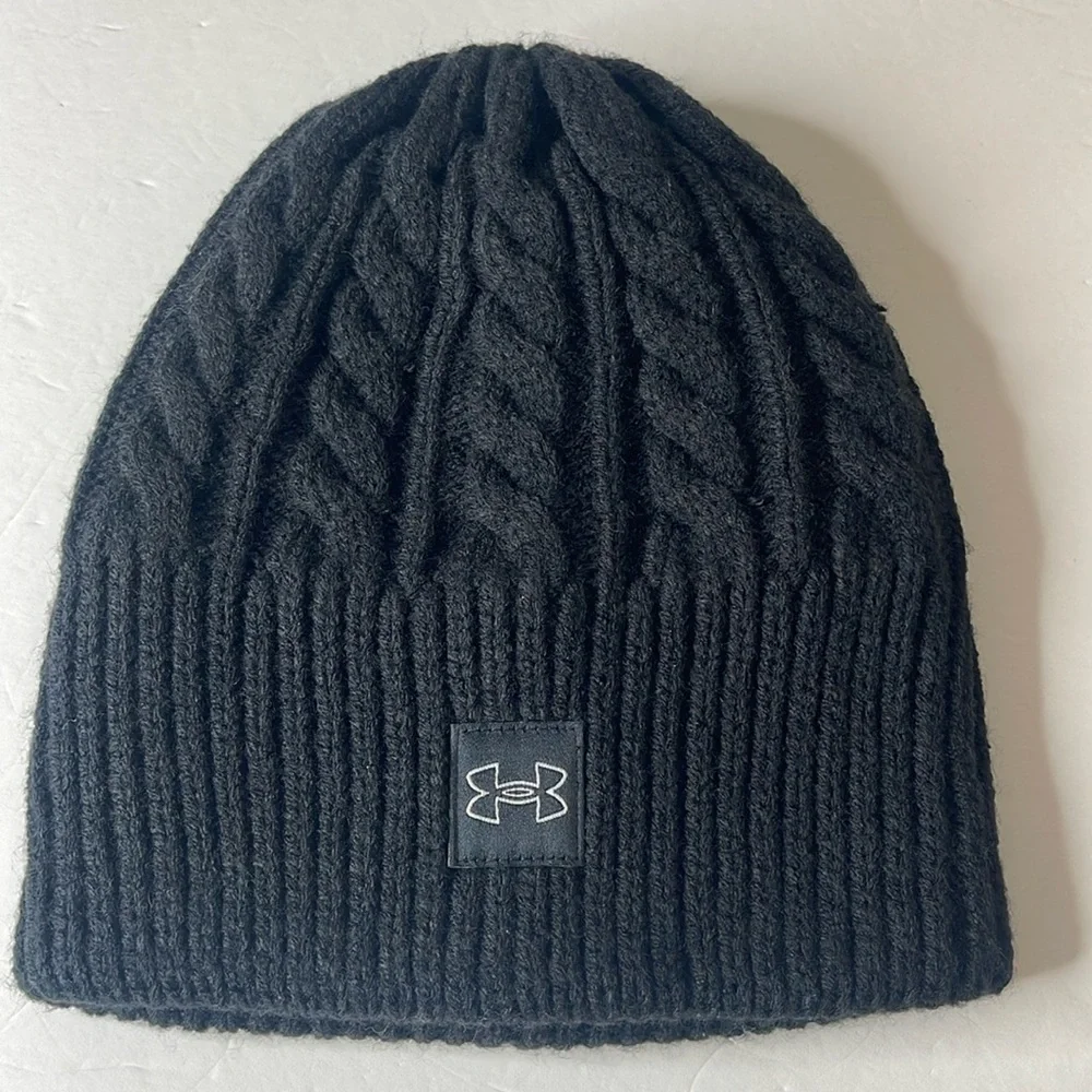 Under Armour UA Halftime Cable Knit Beanie Hat Black